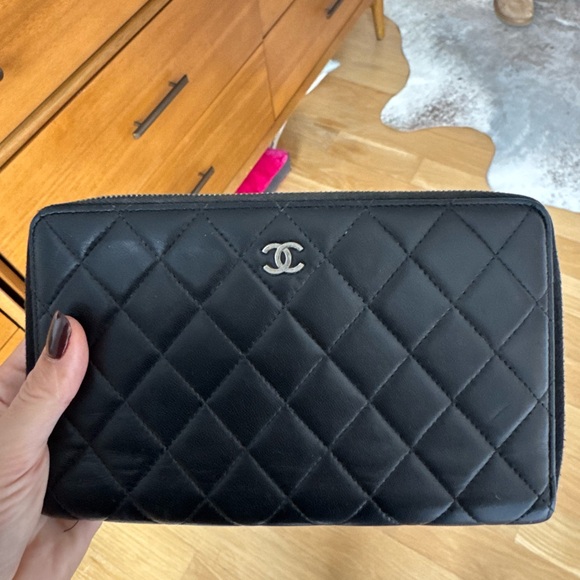 CHANEL Handbags - CHANEL Black Quilted Leather Wallet